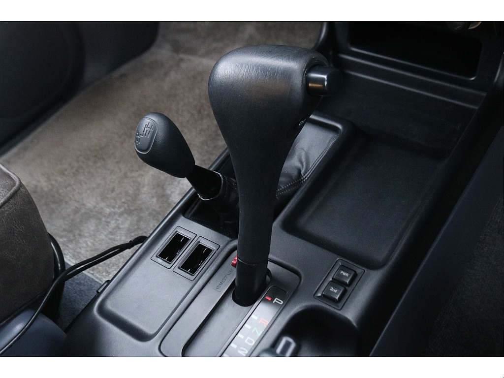 トヨタ ランドクルーザープラド(11枚目)