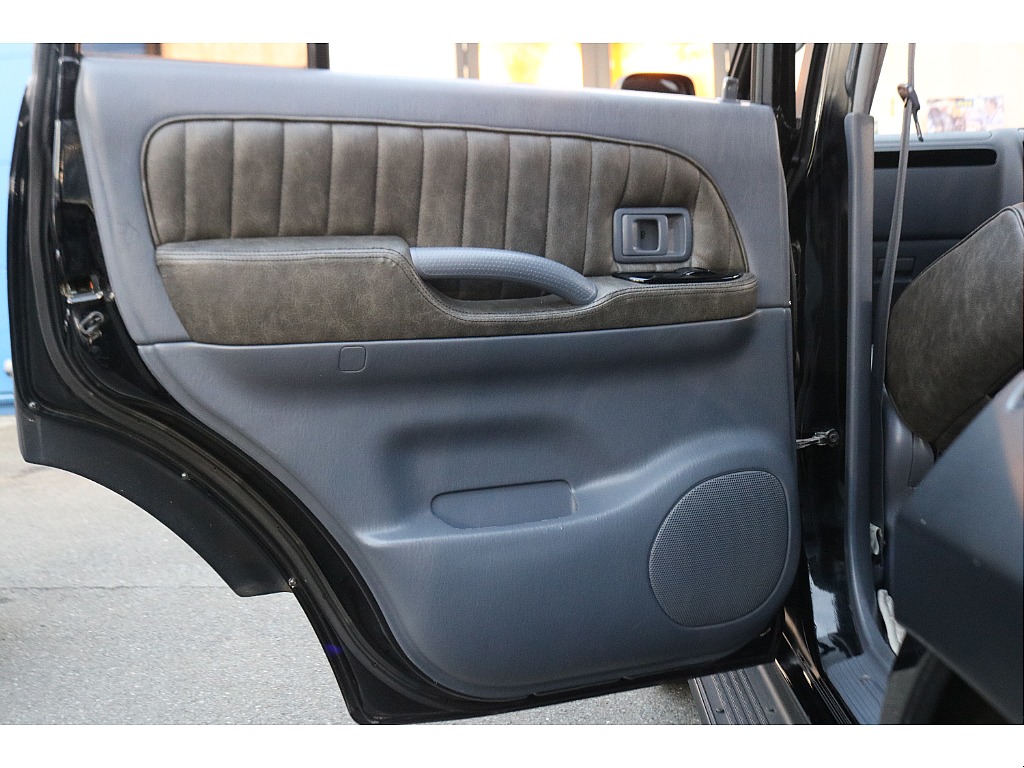 トヨタ ランドクルーザープラド(45枚目)