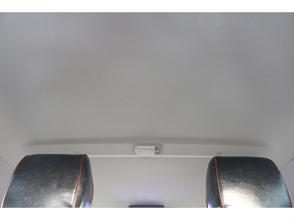 天井は綺麗な状態が保たれています！