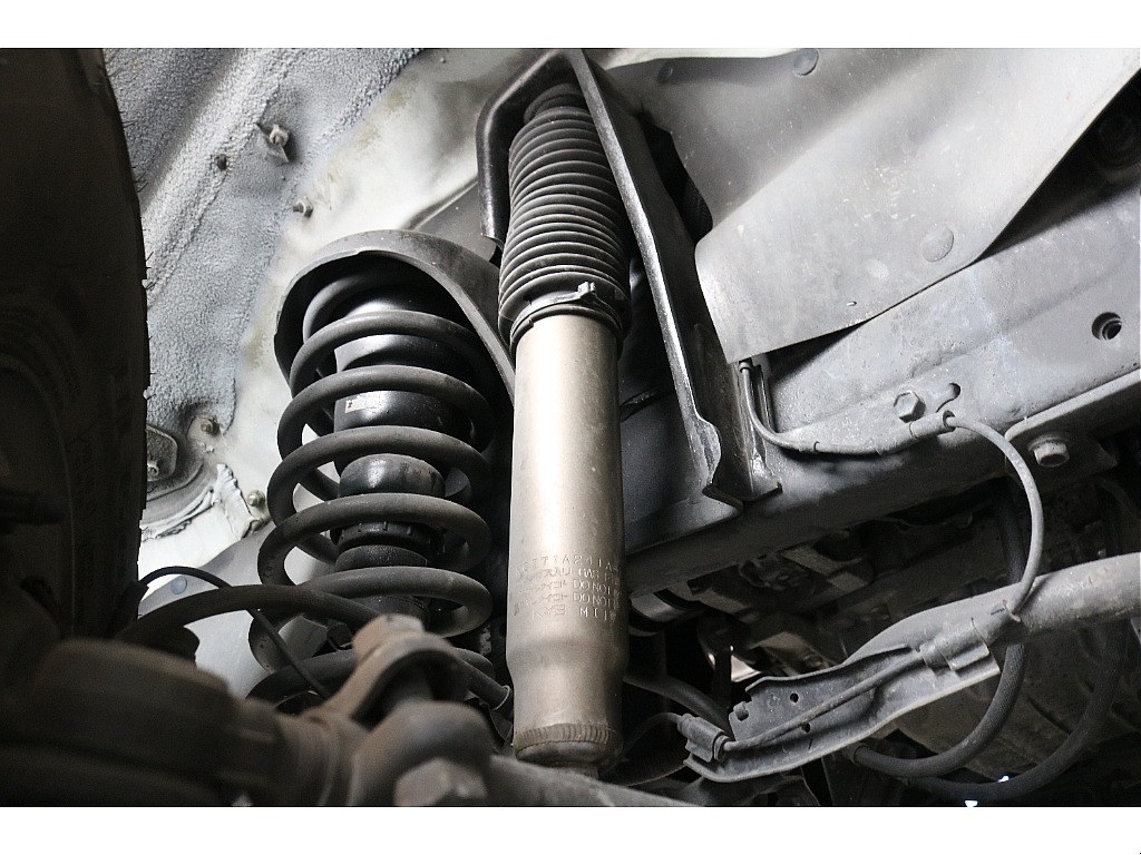 社外ショック装備！