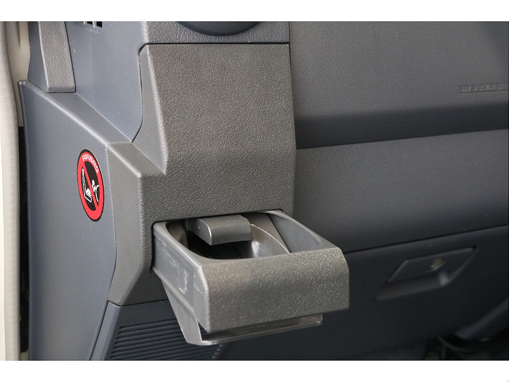 こちらも社外ドリンクホルダー！