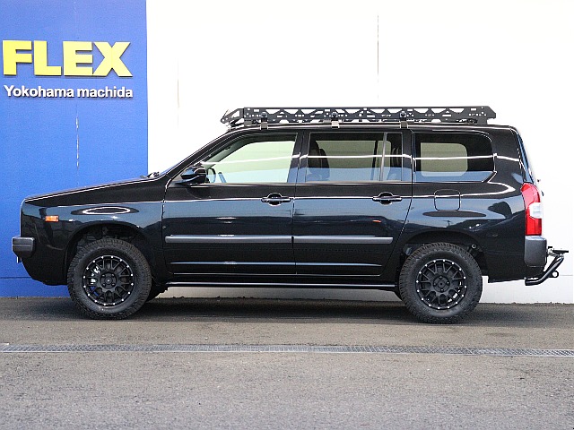 オフロードカスタムが、よりクラシックでタフな印象が引き立つ外装となっております♪