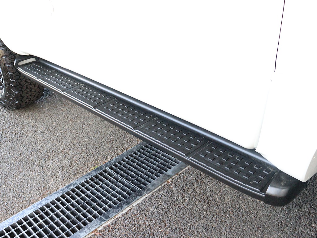 サイドステップ！チューブタイプへの変更も可能です！