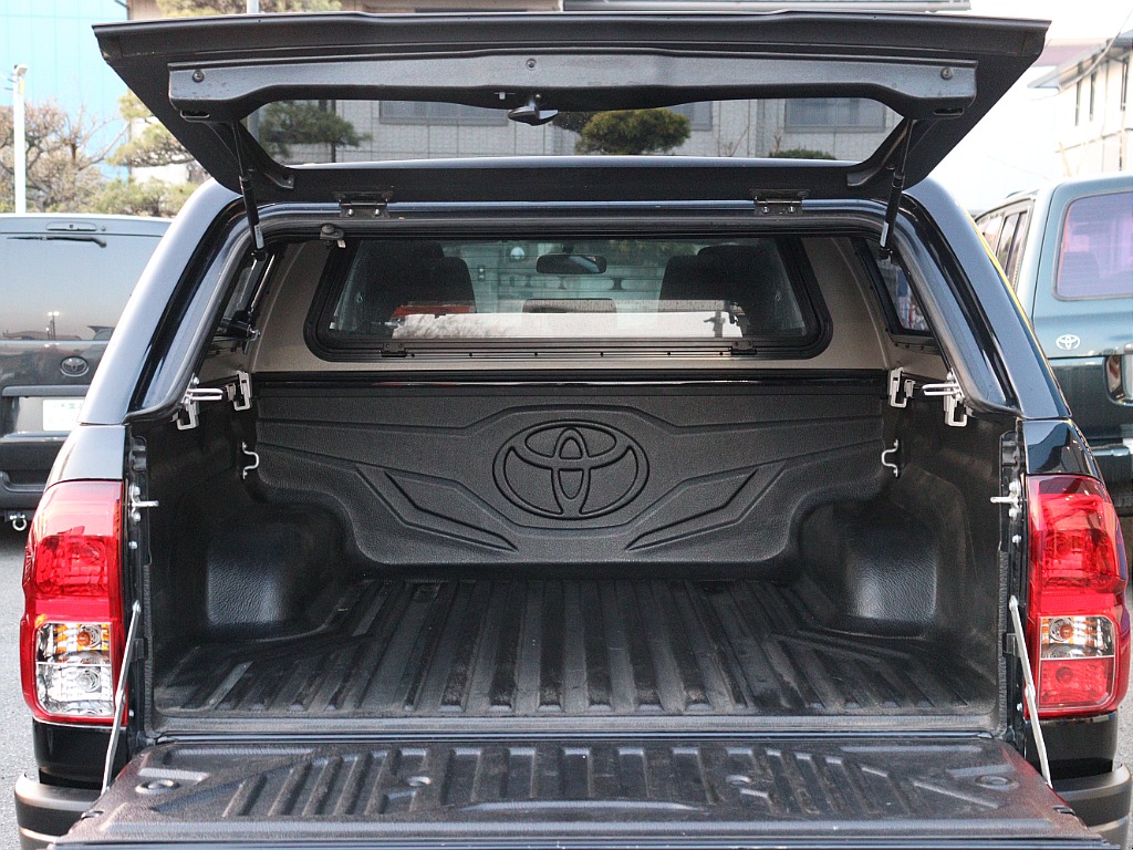 純正ベッドライナー装備！