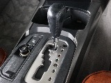 ゲート式シフトレバーヘッドを交換することでよりオシャレな雰囲気にも変更できます♪