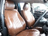 運転席は快適なスペース！
