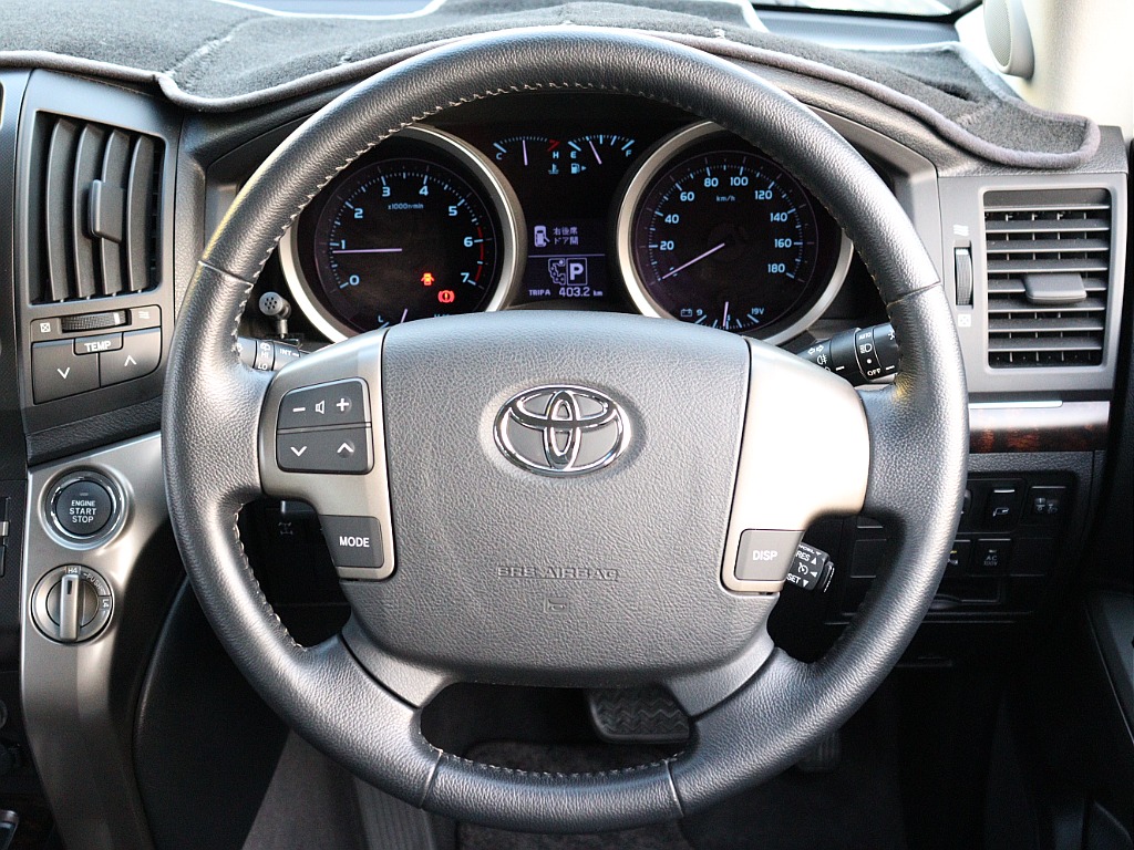 ステアリングリモコンも充実しております！