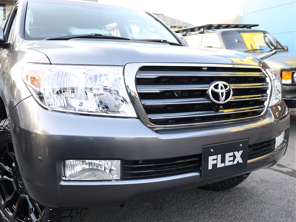 フロントフェイス