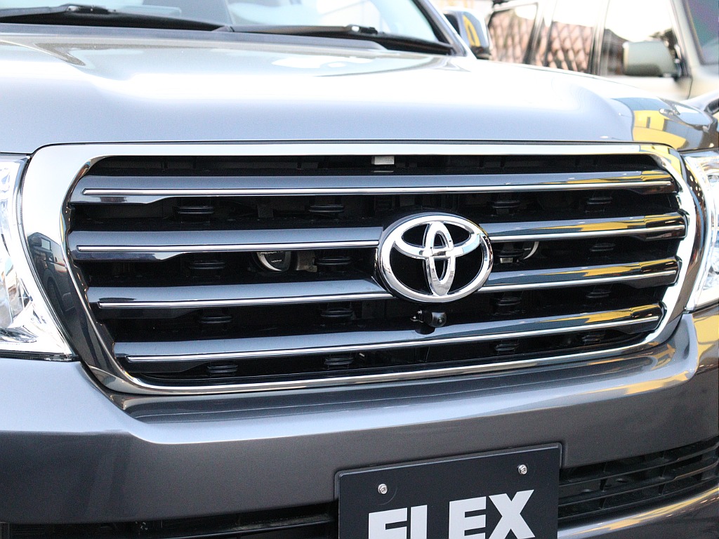 フロントグリル