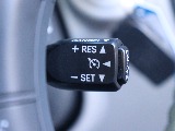 丸目がキュートな106が大人気のブラックにて久しぶりの入庫です！