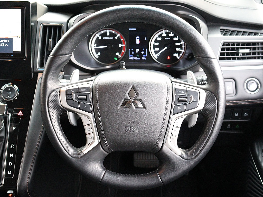 本革巻きステアリング＆本革巻きシフトノブ☆ステアリングスイッチ付き☆