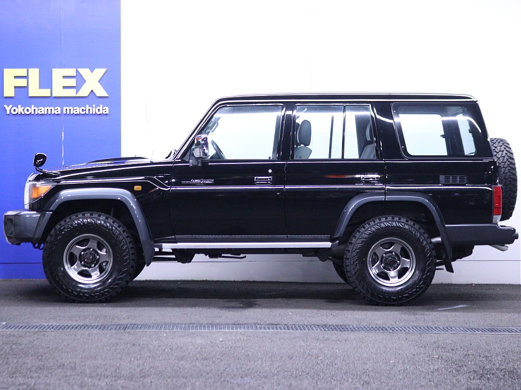 トヨタ&nbsp;ランドクルーザー70&nbsp;70 5ドア4.0 4WD&nbsp;&nbsp;神奈川県の詳細画像&nbsp;その7