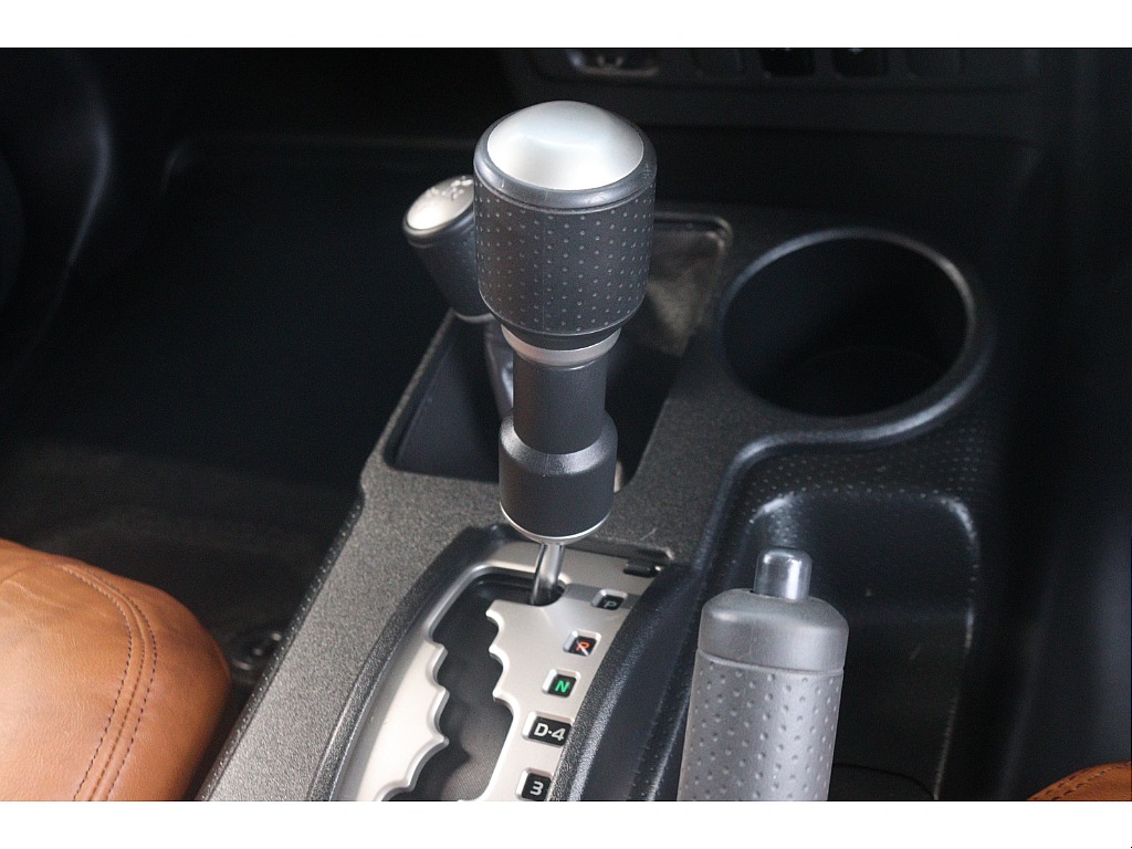 トヨタ&nbsp;FJクルーザー&nbsp;4.0カラーパッケージ 4WD&nbsp;&nbsp;神奈川県の詳細画像&nbsp;その19