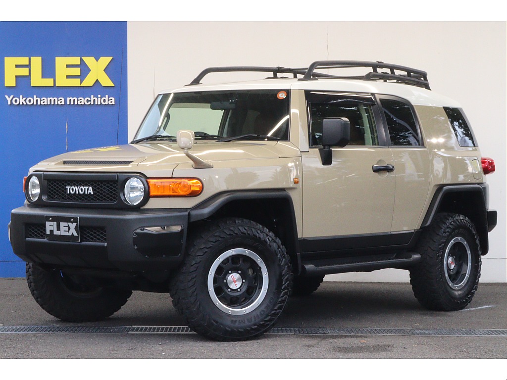 トヨタ&nbsp;FJクルーザー&nbsp;4.0カラーパッケージ 4WD&nbsp;&nbsp;神奈川県
