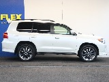 ☆買取直販☆ ランクル200中期モデルが入庫しました！
