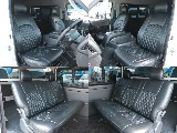 全席黒革調シートカバーを装着☆