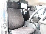 シートカバーの施工など追加カスタムも承ります☆