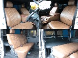 全席ブラウンシートカバーを装着☆