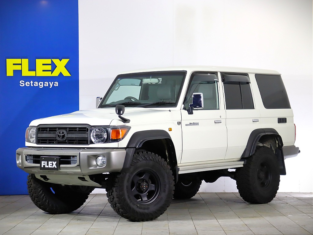 ランドクルーザー70 4.0 4WD パールホワイト　ブラッドレーV