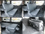 セカンドシートは可倒式で長物も楽々積載が可能です☆