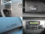 フロントオートエアコンやステアリングリモコン今では当たり前の装備品☆