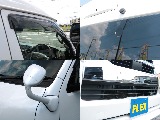 ガッツミラー同色など定番のカスタムも施工済み☆