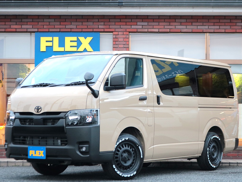 【厳選仕入】アースカラーベージュ！ガソリン2WD！ブラックエディション！車中泊ベットキット！すぐ乗れます！【全国ご納車OK】