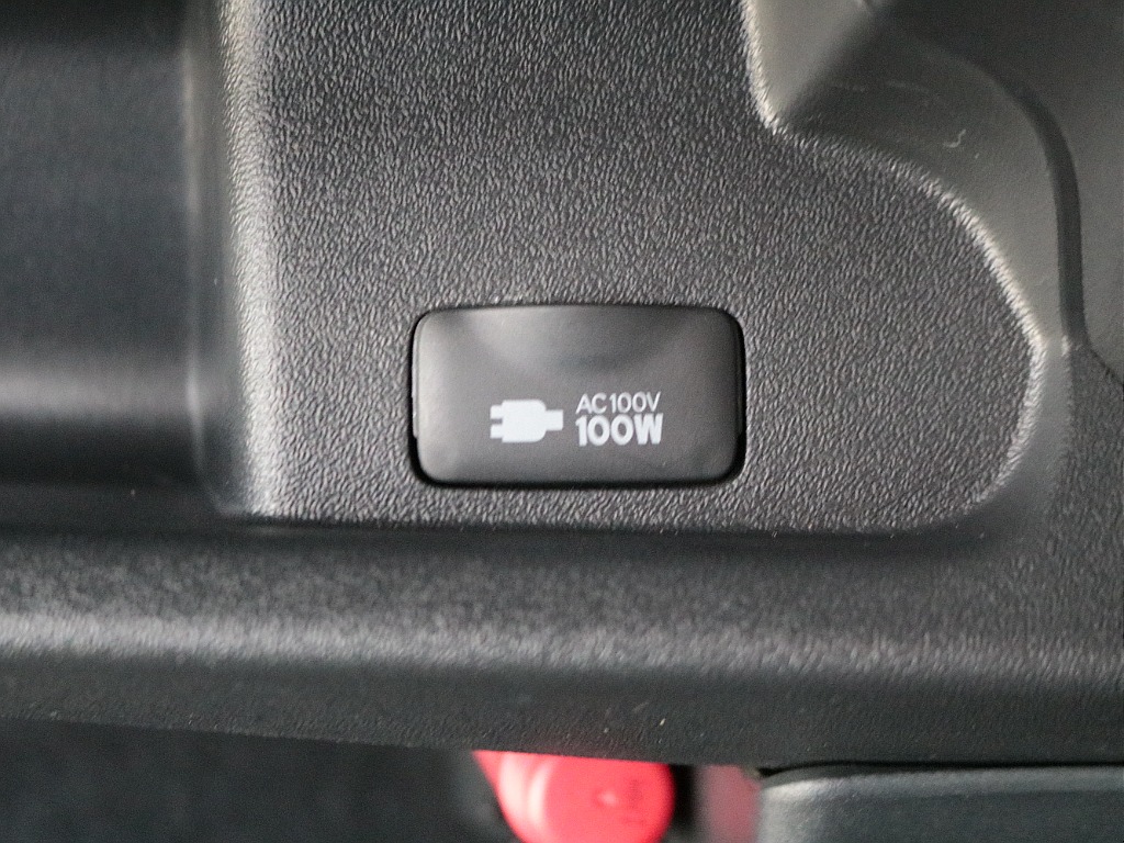 トヨタ ハイエースバン(35枚目)