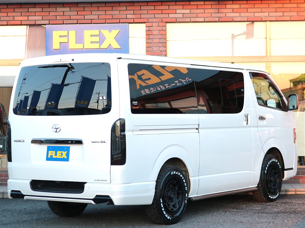 ボディーガラスコーティングやブラックエディションなど追加のカスタムのご料金や納期などもお気兼ねなくお問合せ下さい☆