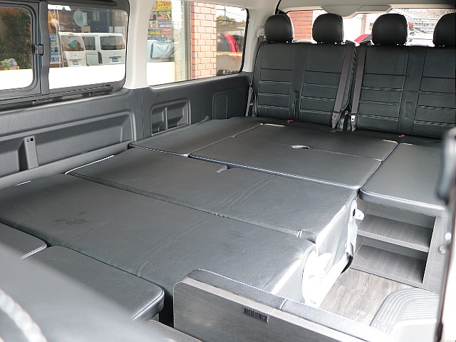 簡単にフルフラットにも展開可能☆