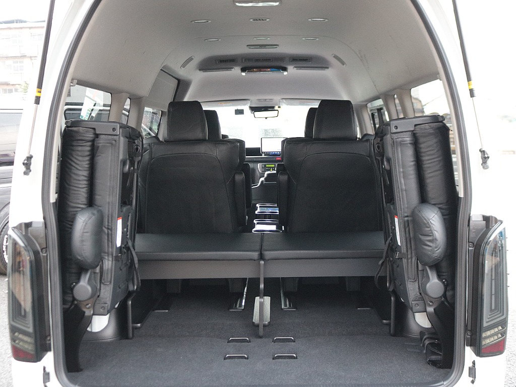 トヨタ ハイエース(54枚目)