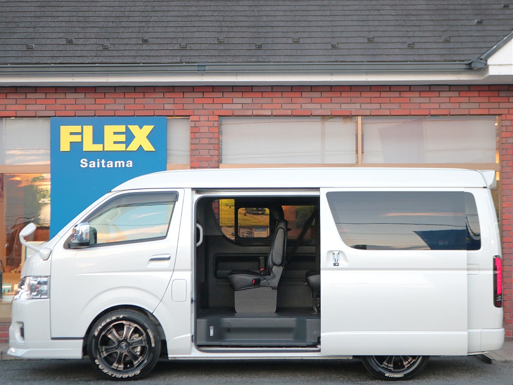 広々とした開口部が魅力のパワースライドドア☆