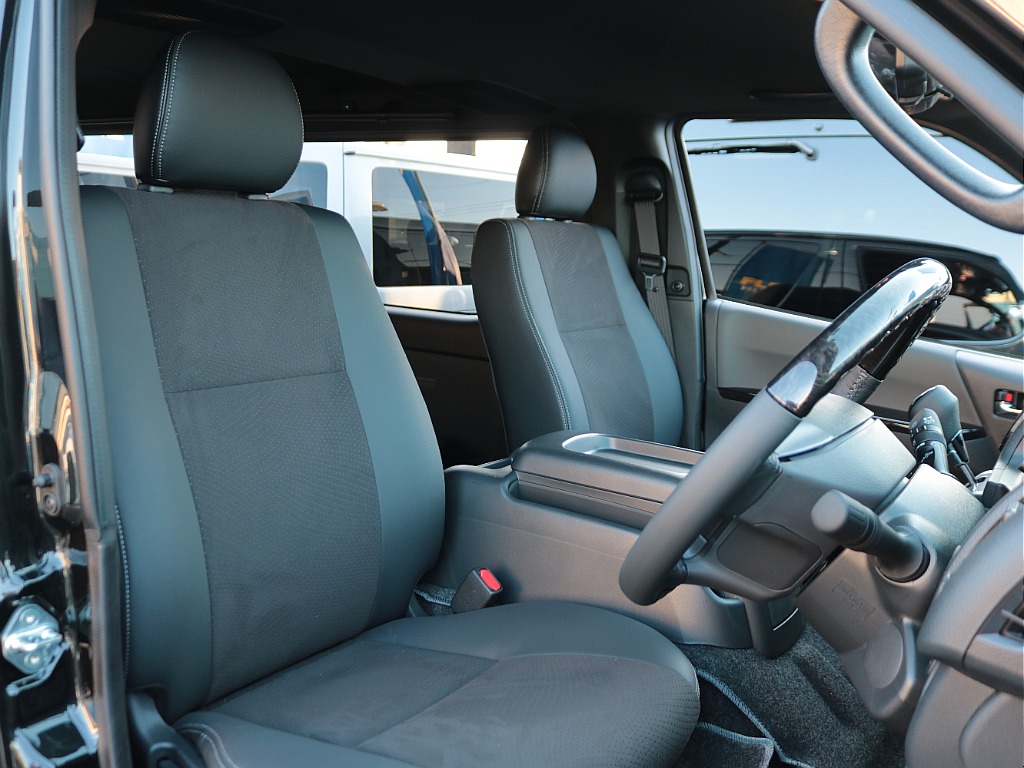 トヨタ ハイエースバン(48枚目)