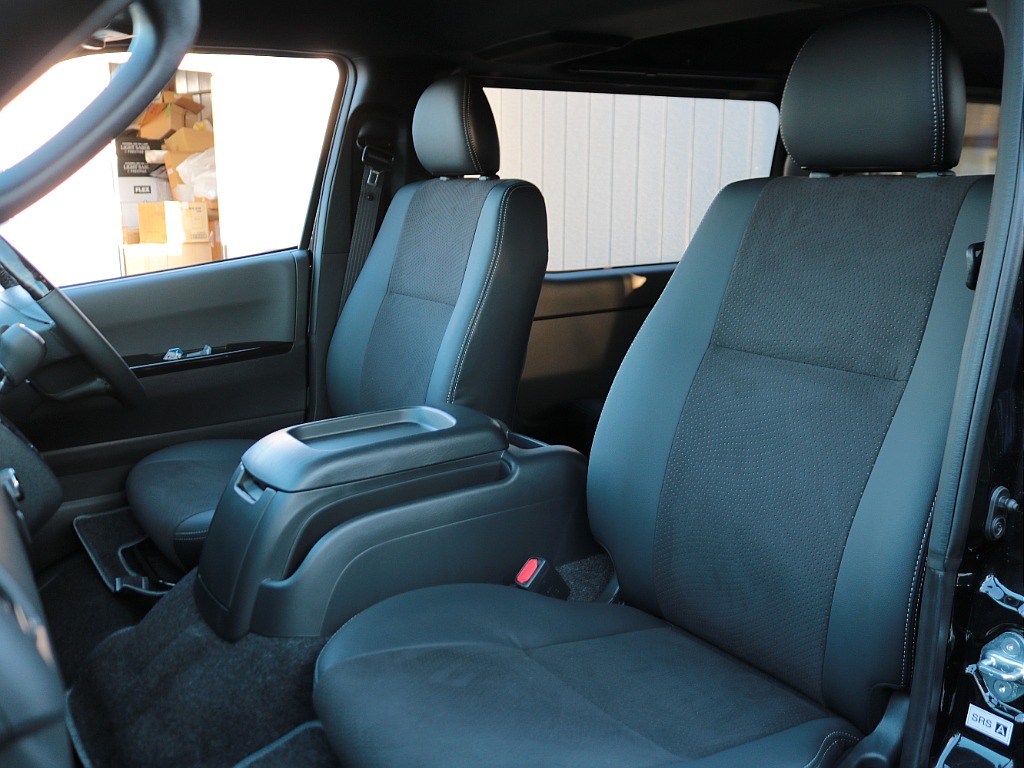 トヨタ ハイエースバン(49枚目)