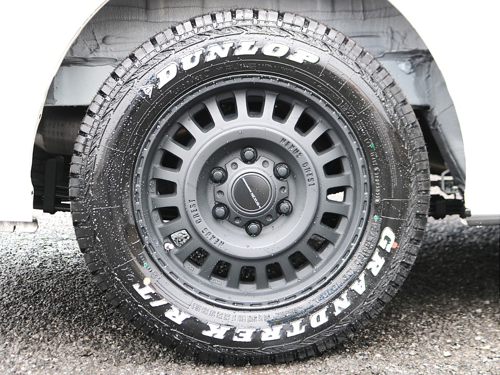 気になる箇所の詳細画像を個別に撮影してお送りすることも可能です☆