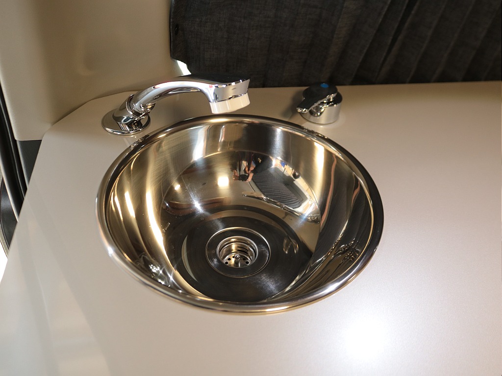 見積もりや納期等は【048-970-9595】までお気軽にお問い合わせください☆