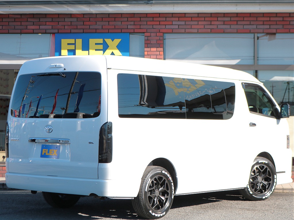 ボディーコーティングや窓ガラス撥水など細かなオプションにもお応えいたします☆