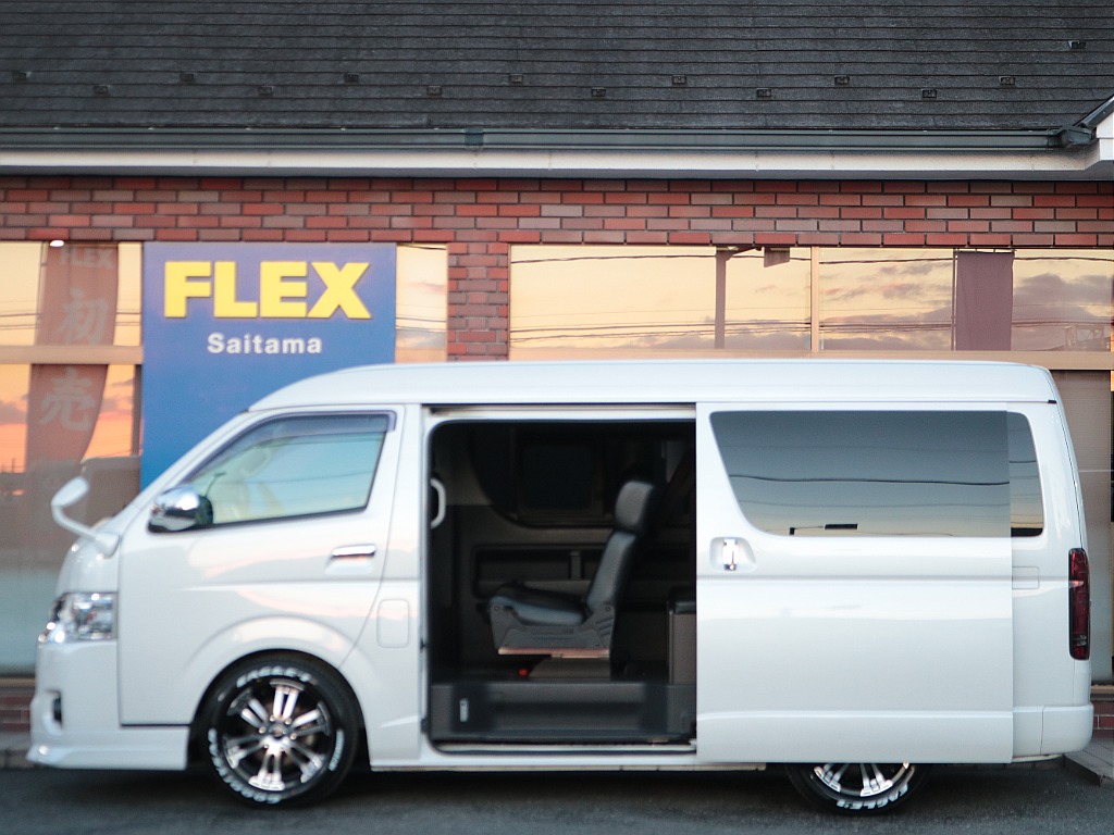 広々開口部が魅力のパワースライドドア☆