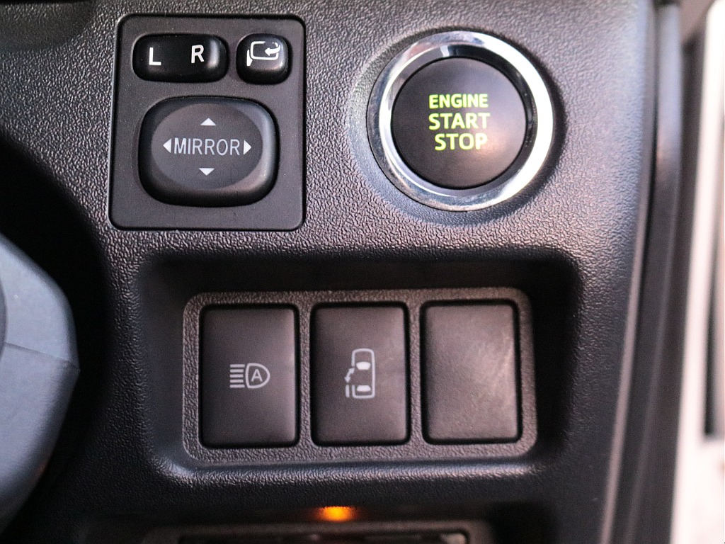 LINEでのご案内も可能です！ご登録方法は048-970-9595までお電話ください☆