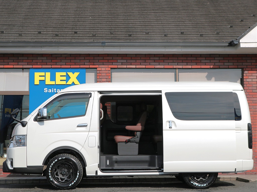 広々とした開口部で乗り降りも楽々☆