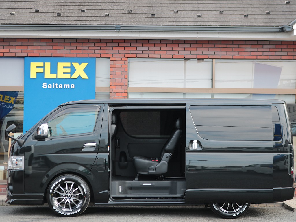 広々開口部が魅力のパワースライドドア☆