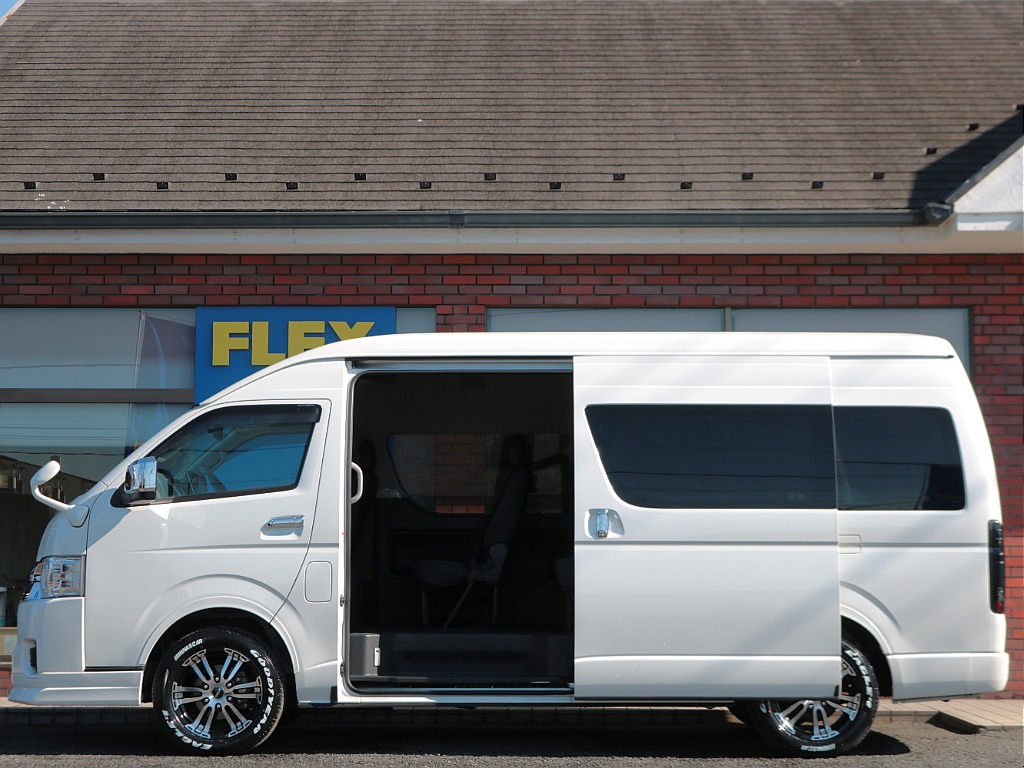 開口部も広く乗り降りも楽々です☆