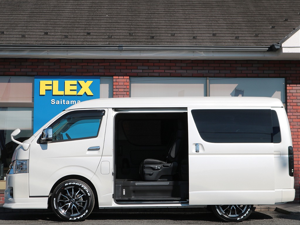 開口部も広く乗り降りも楽々です☆