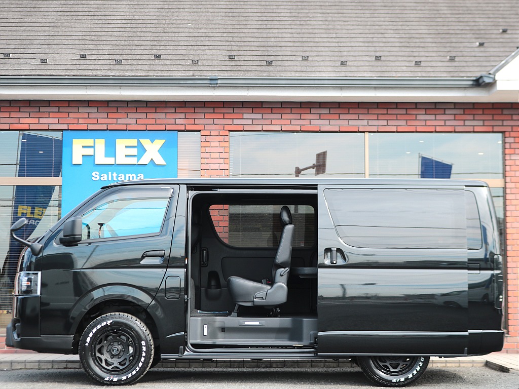 広々開口部が魅力の両側パワースライドドア☆