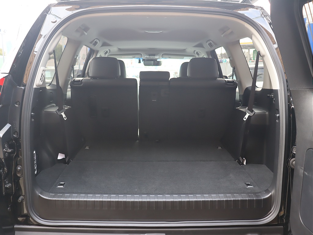 広々としたラゲッジスペース！