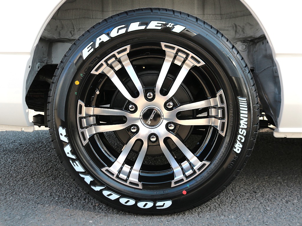 ご来店予定の方はご予約制となります【048-970-9595】までお電話ください☆