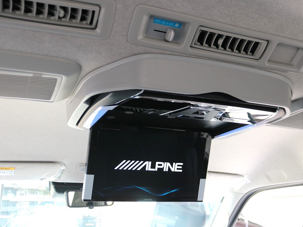 ALPINE12.8インチフリップダウンモニター☆