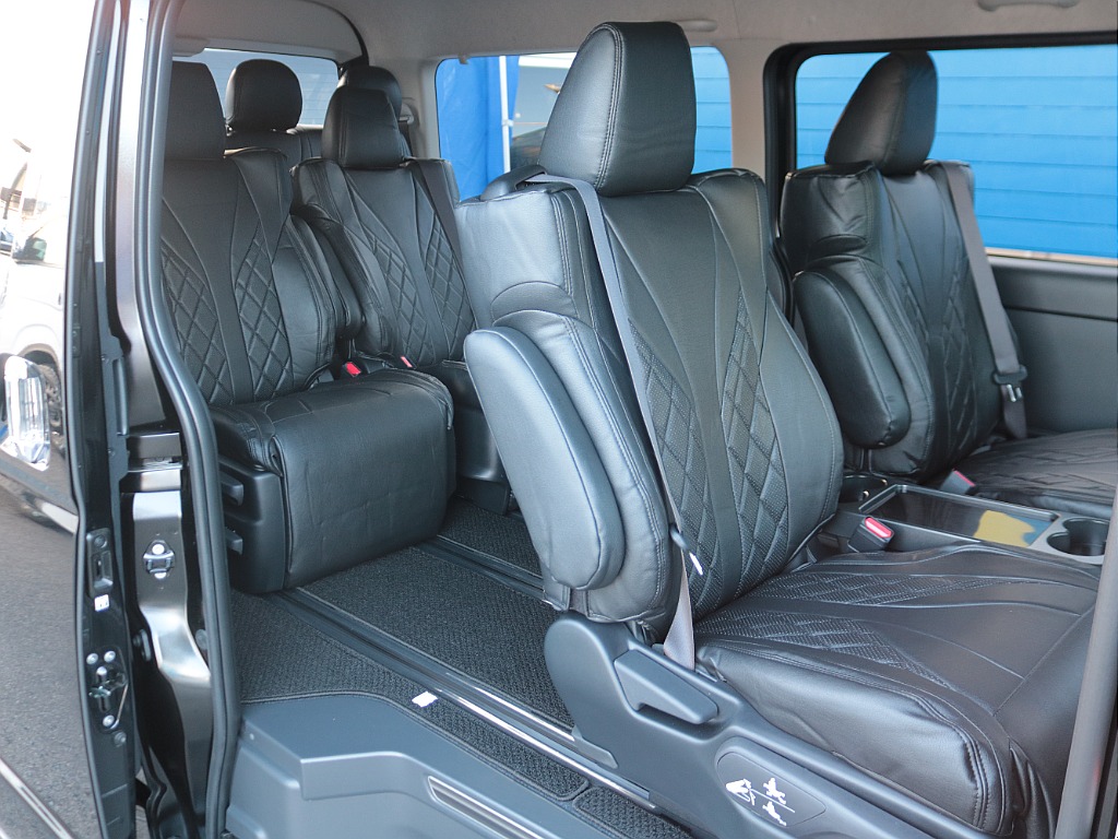 希少車種ファインテックツアラー☆