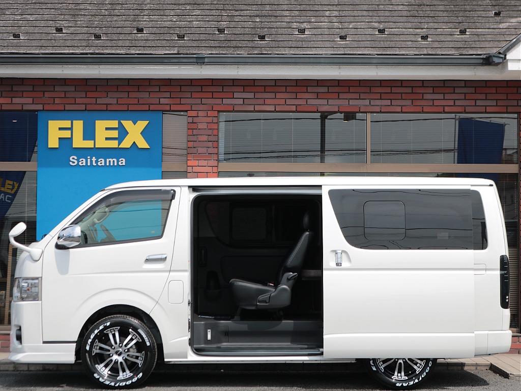 広々とした開口部により乗り降りが楽々☆