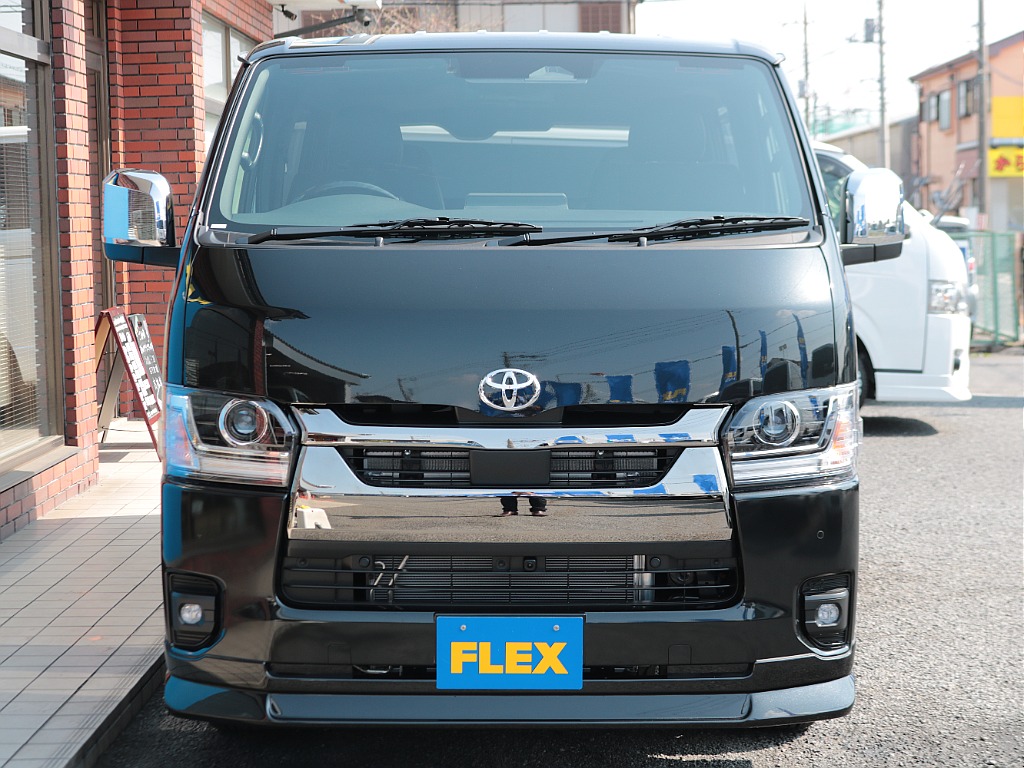 ボディガラスコーティング+窓撥水施工やスモークフィルムなど細かなオプションにもお応えいたします☆